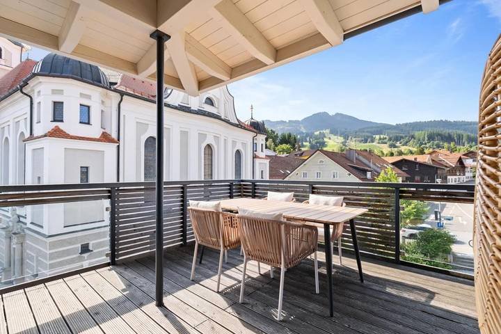 Hütte für 6 Personen, mit Ausblick und Balkon in Nesselwang