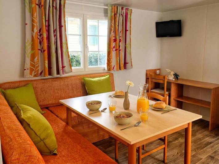 Camping pour 4 personnes, avec bassin pour enfant à Saint-Georges-d'Oléron - 4
