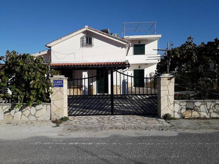 Gîte pour 2 personnes, avec jardin ainsi que vue et terrasse dans Acharavi - 2