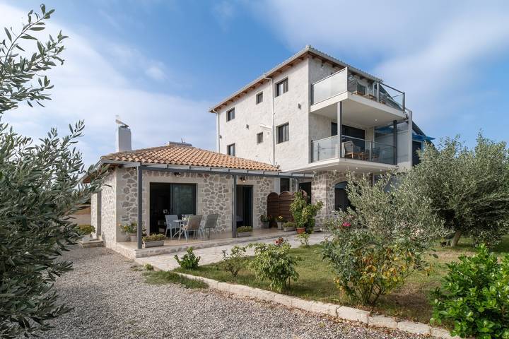 Vacation rental for 3 people, with Yard in Lefkada