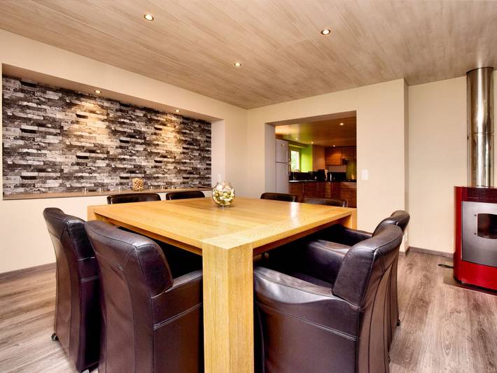 Location de vacances pour 8 personnes, avec terrasse ainsi que jardin et sauna, adapté aux familles à La Roche-en-Ardenne - 3