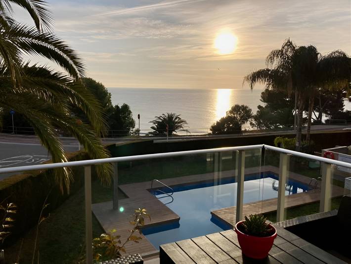 Ferienwohnung für 4 Personen, mit Balkon und Pool in Miami Playa