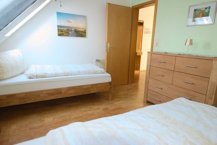 Ferienwohnung für 4 Personen, mit Garten in Norddeich - 2