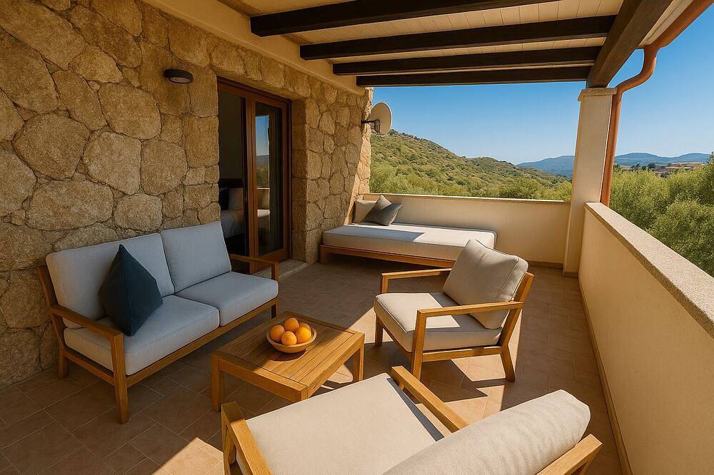 Spektakuläres Haus mit Meer- und Bergblick & Pool – perfekte Lage zum Entspannen in Lu Fraili di Sopra, San Teodoro