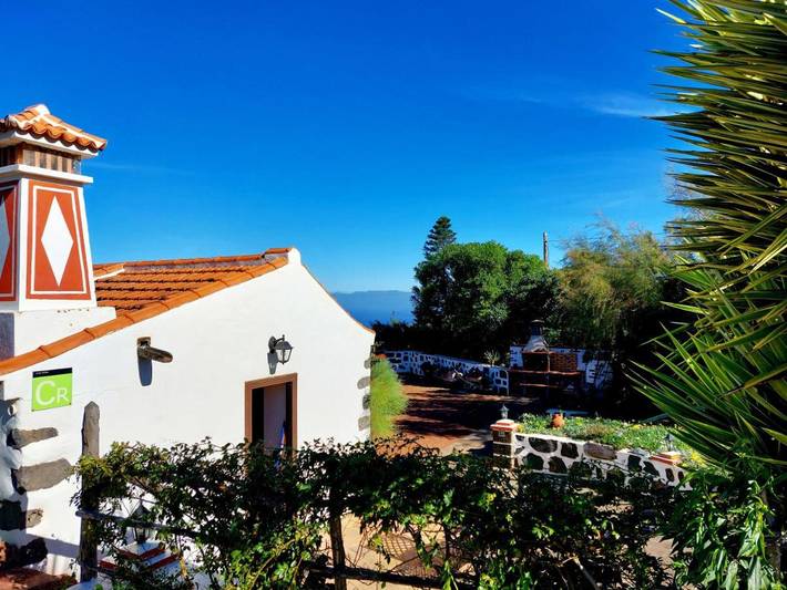 Casa rural para 2 personas, con terraza y jardín en Garafía