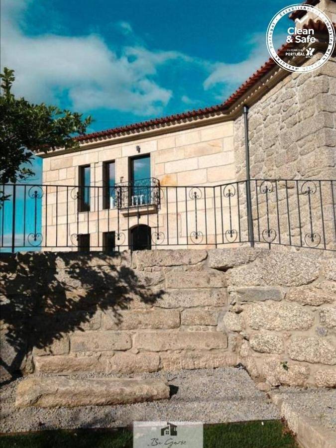 Location de vacances pour 11 personnes, avec vue ainsi que jardin et piscine dans Pinheiro - 3