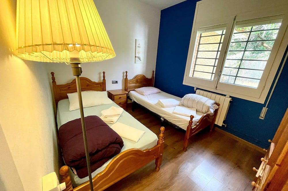 Casa Paraíso Piscina Tranquilidad in San Cipriano de Vallalta, Costa del Maresme