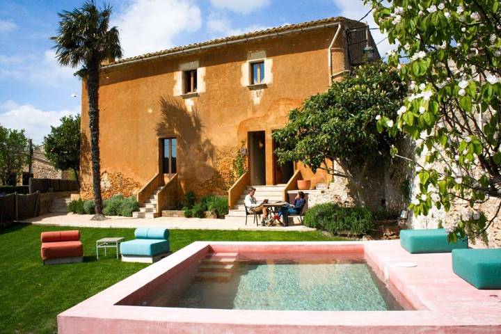 Casa rural para 4 personas, con Terraza y Jardín además de Piscina y Vistas en Regencós