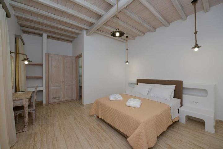 Maison d’hôte pour 5 personnes, avec Balcon et Terrasse ainsi que Piscine et Vue dans Mykonos - 4