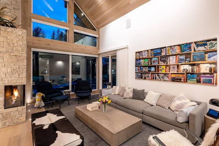 Chalet for 12 people, with garden in Whistler