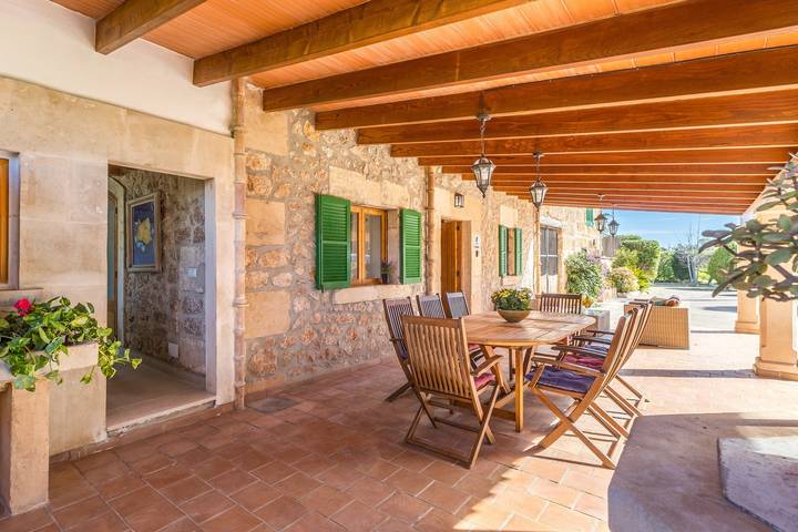 Maison de campagne Can Pou Petit avec vue sur les montagnes, piscine, Wi-Fi, climatisation, terrasse et jardin. in Pollença, Majorque du Nord