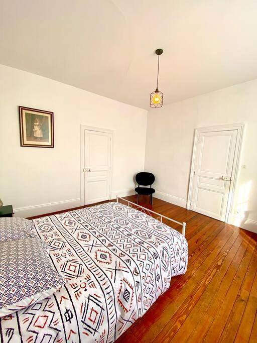 Location de vacances pour 8 personnes, avec jardin et terrasse à Vierzon - 4