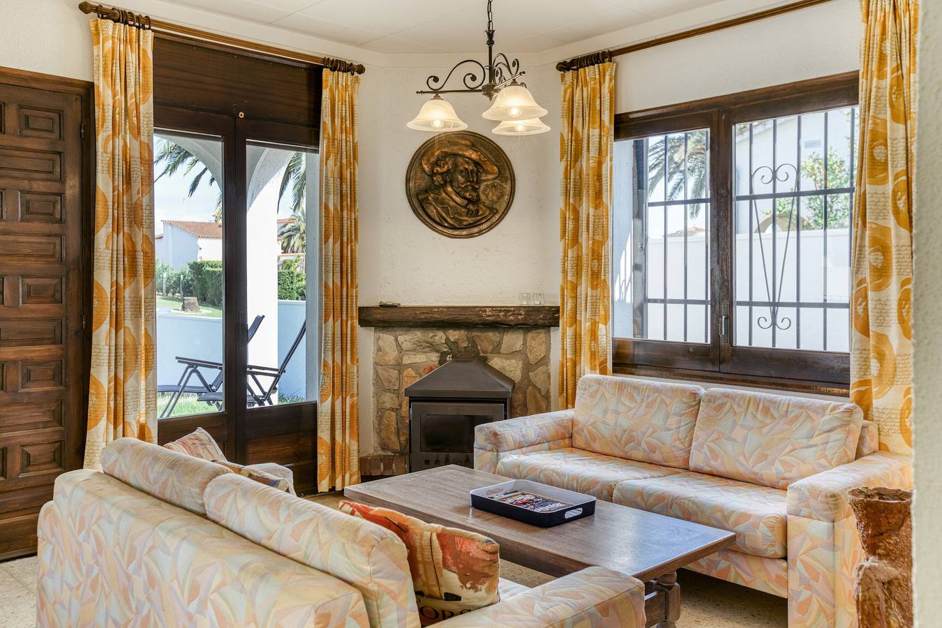 Casa de vacaciones "Villa Tordera" con jardín y aire acondicionado in Ampuriabrava, Alt Empordà
