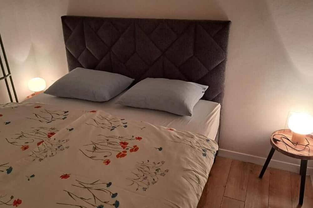 Ganze Wohnung, Self-check in 1-bedroom apartment with balcony in charming Vinkovci in Vinkovci, Vukovar-Srijem