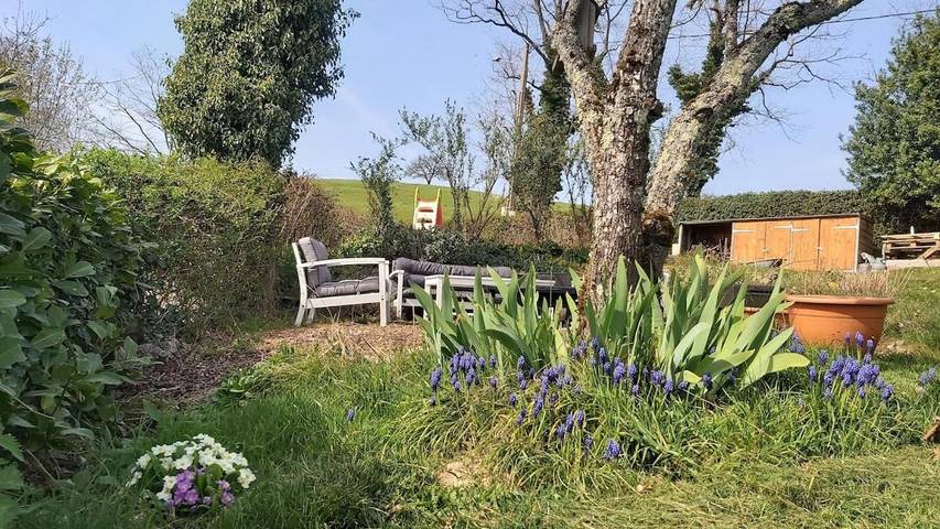 Gîte pour 4 personnes, avec vue et jardin à Montigny-en-Morvan - 2