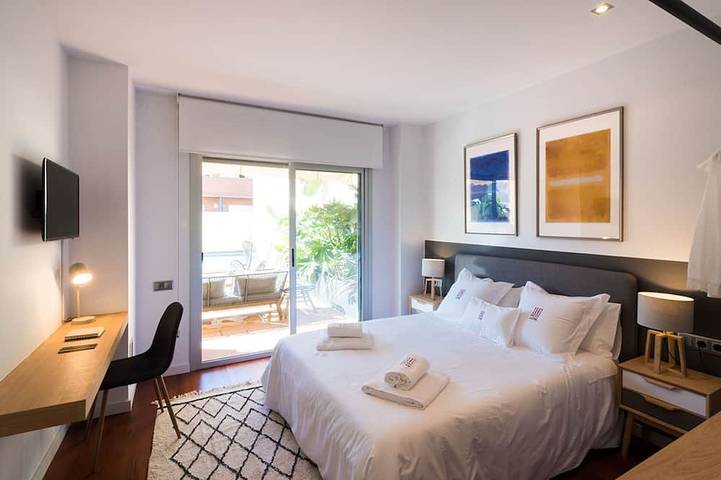 Apartamento entero, Petit Luxe Petit Luxe Suris in Tarrasa, Interior de Barcelona