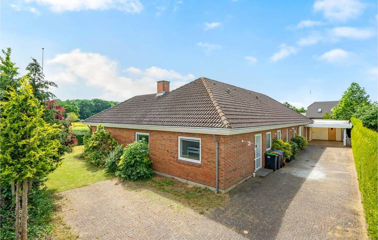 Ferienhaus für 12 Personen, mit Garten und Terrasse - 1
