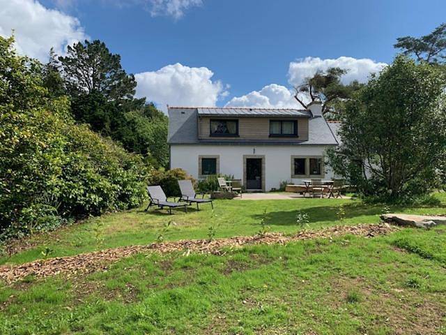 Location de vacances pour 4 personnes, avec vue et jardin à Cast - 3