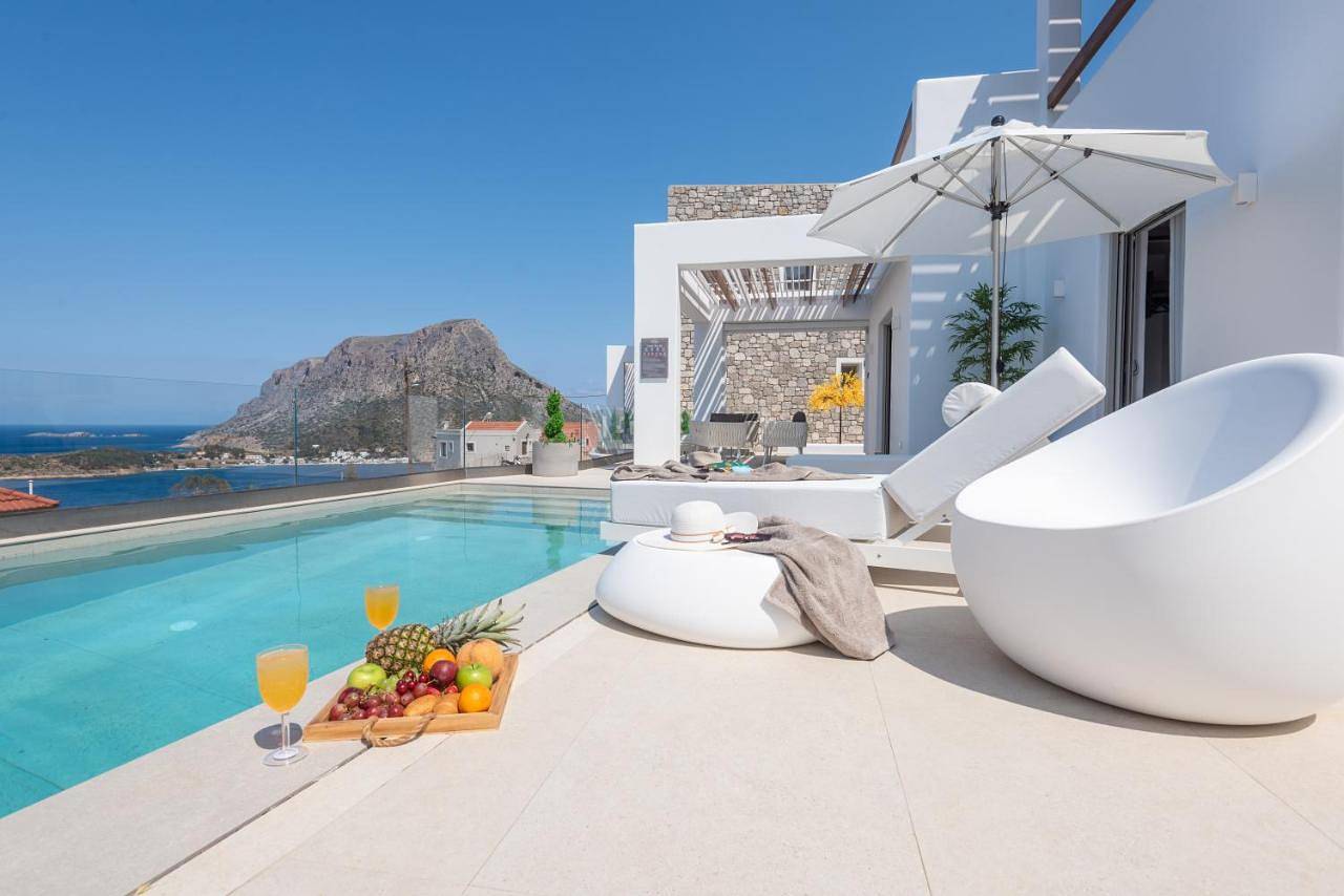 Mia Anasa - Luxury Suites in Mirties, Kalymnos