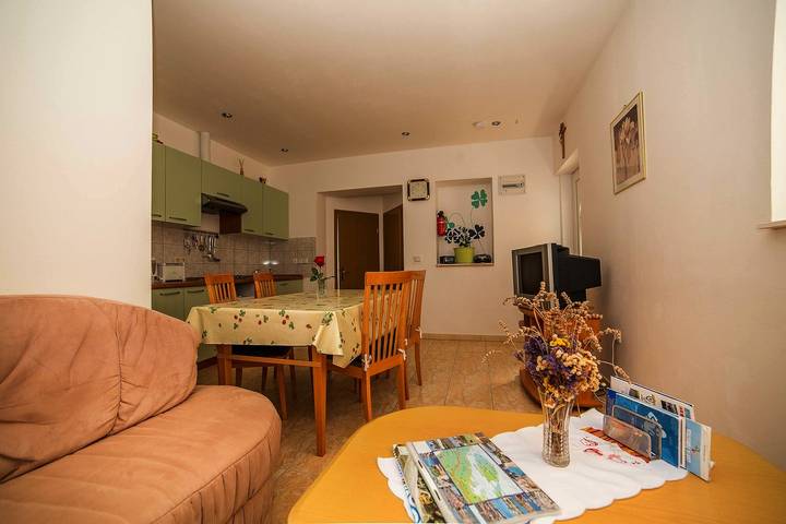 Ganze Wohnung, Zwei-Zimmer-Wohnung Pavic A2 in Postira, Brac