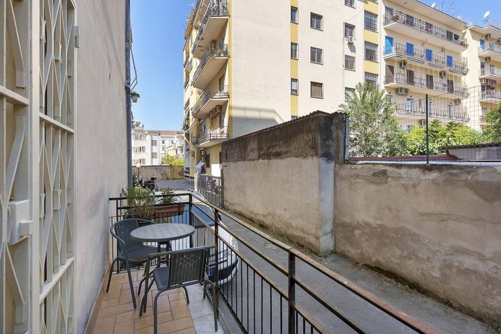 Mirosa Luxury Room 213 con Balcone, Wi-Fi e Aria Condizionata in Pompei, Parco nazionale del Vesuvio