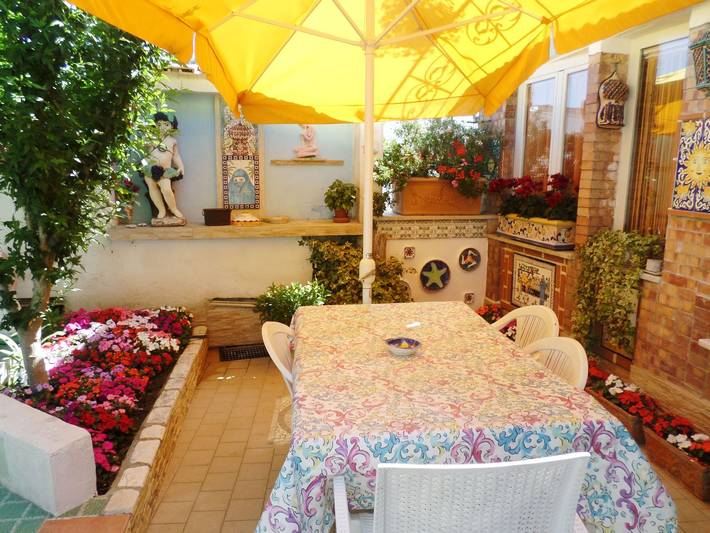 Appartamento per 4 persone, con giardino e terrazza a Sant'Agata sui Due Golfi