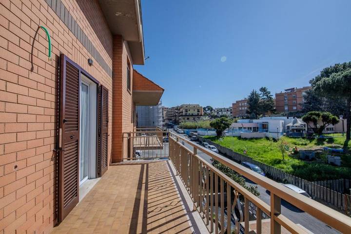 Gîte pour 4 personnes, avec balcon à Fonte Nuova