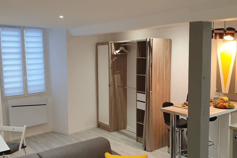 Apartamento entero, Journey to the heart of Etampes in Étampes, Essonne