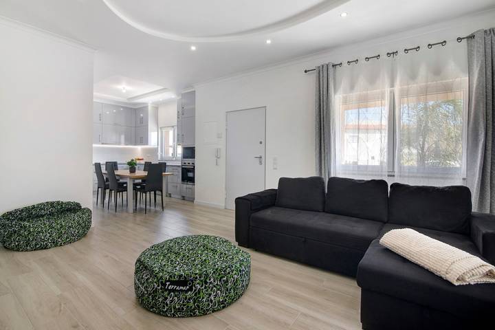 Villa 'Casa Amma' with Private Garden, Wi-Fi and Air Conditioning