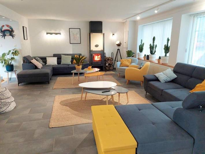 Location de vacances pour 15 personnes, avec Jacuzzi et Terrasse dans Office De Tourisme De Brignogan Plages