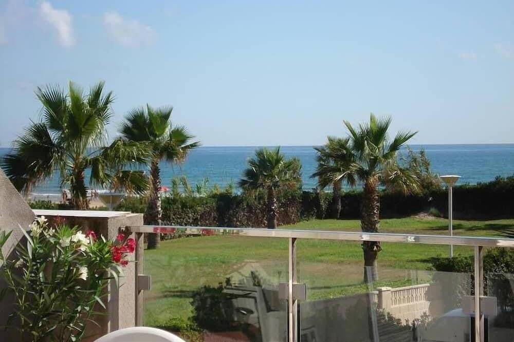 Entire apartment, Guardamar De La Safor: Apartment With Beautiful Sea View in Guardamar de la Safor, Costa de Valencia