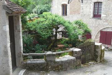 Gîte pour 3 personnes, avec jardin à Saint-Cirq-Lapopie