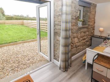 Cottage for 2 People in Amroth, Pembrokeshire, Photo 1