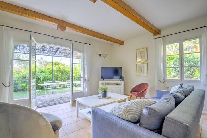 Maison De Hameau 3 Chambres Avec Jardin (N°430) in La Motte, Costa mediterránea (Francia)