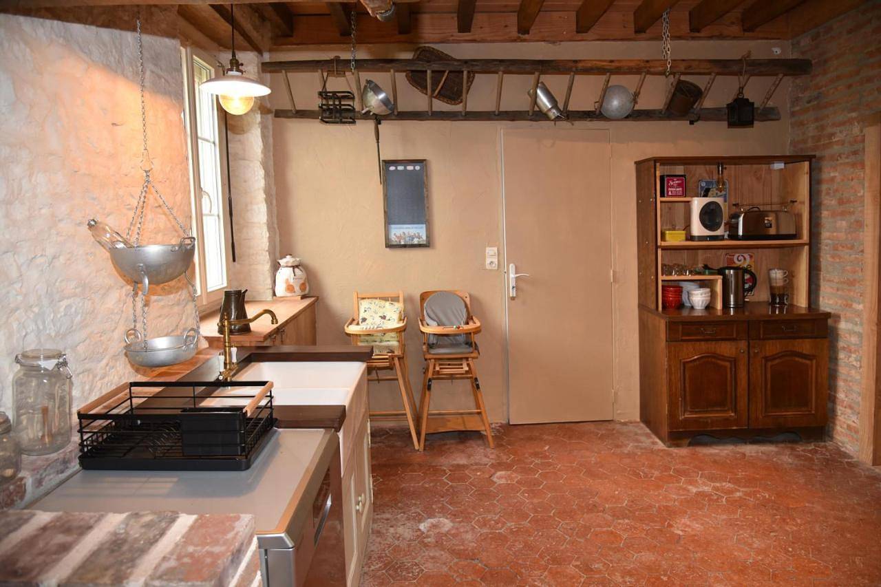 Five-Bedroom House in Beugnon, Arrondissement d'Avallon