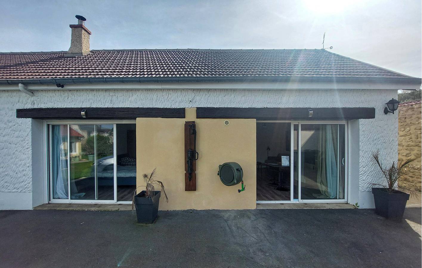 Ganze Ferienwohnung, Gemütliche Unterkunft mit WiFi, TV und Parkplatz in der Nähe des Stadtzentrums in Amblainville, Oise