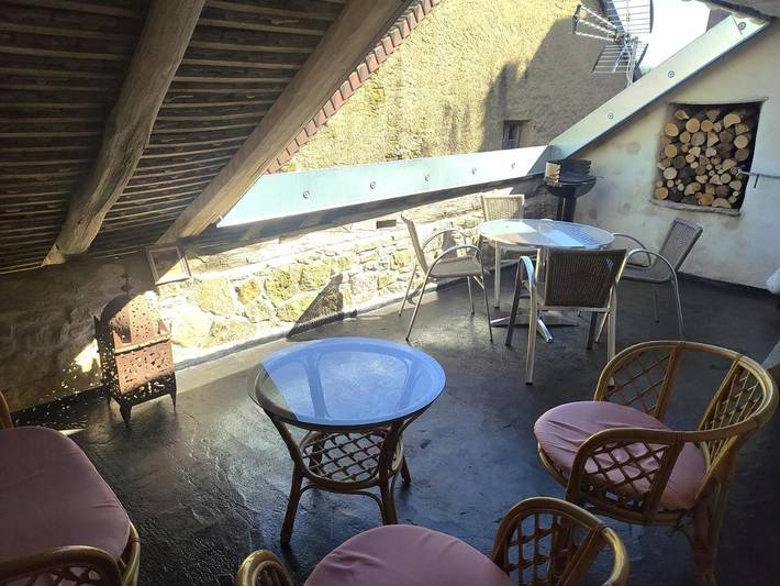 Location de vacances pour 4 personnes, avec terrasse et vue à Saint-Lothain - 3