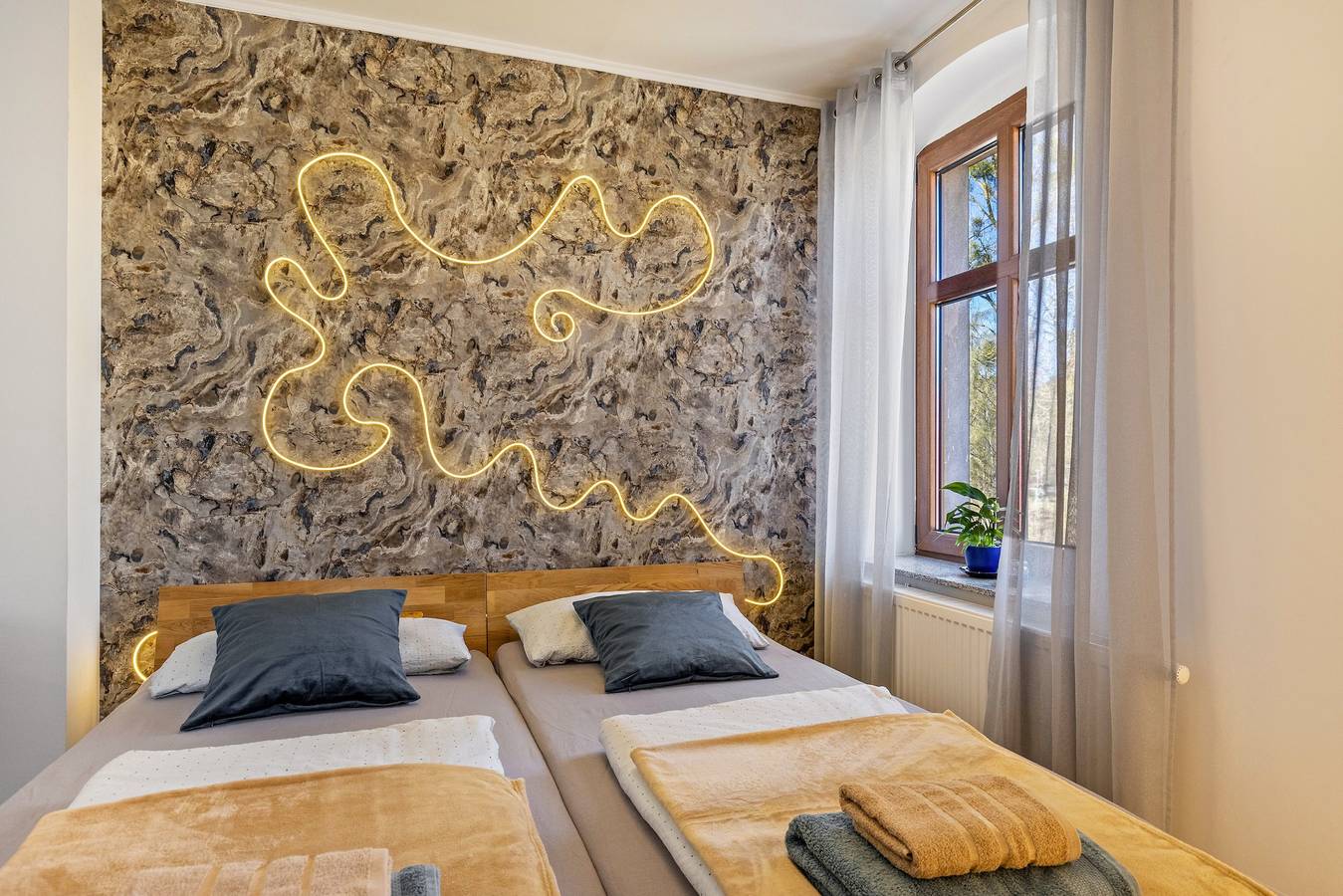Ganze Wohnung, Ferienwohnung 'Kleine Mit Garten' mit gemeinsamer Terrasse, gemeinsamem Garten und Wi-Fi in Lindow, Ruppiner Seenland