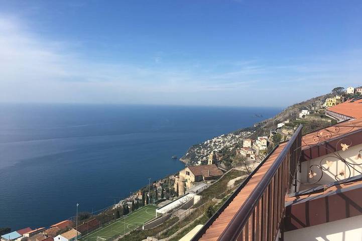 Casa vacanza per 12 persone, con giardino - 1