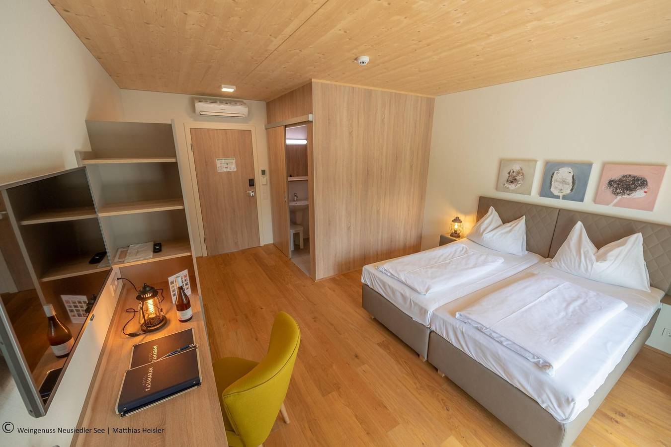 Dreibettzimmer Parkseite, Dusche, Wc in Rust (Burgenland), Leithaberg