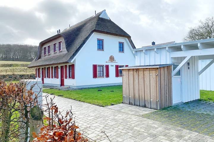 Ferienhaus für 4 Personen, mit Terrasse und Garten in Lohme