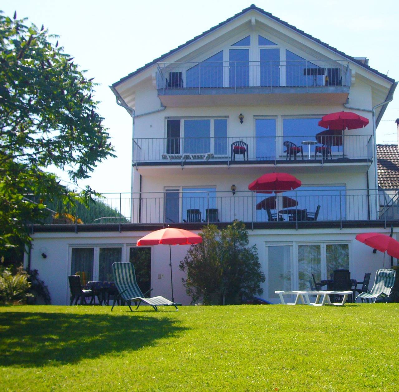 Ganze Ferienwohnung, Ferienwohnungen Haus Böhler - E. Böhler - 2-Zimmer-Fewo, Parterre, 35 m² in Reichenau, Untersee