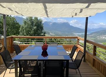 Chambre d’hôte pour 3 personnes, avec jacuzzi et jardin à Saint-André-d'Embrun