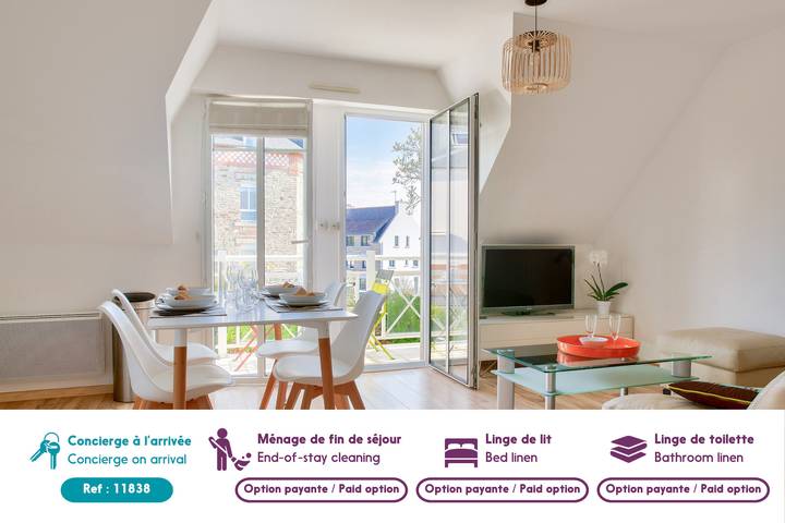 Appartement entier, Proche plage, appartement pour 4 avec balcon in Fouesnant, Côte de Cornouaille