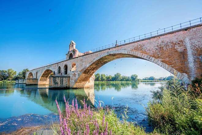 Appartement entier, One-Bedroom Apartment in Avignon, Vaucluse