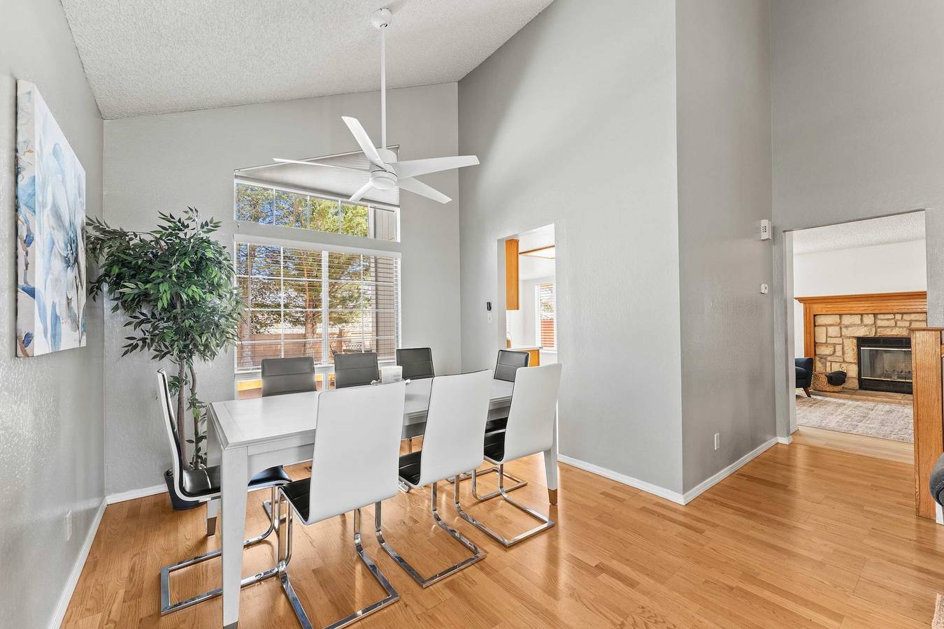 Cozy 3Br Family Home with Patio & Bbq grill, Close to Casinos and Shops in Reno, Nevada