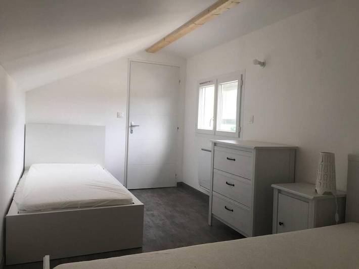 Gîte pour 5 personnes, avec terrasse et vue à Pélussin - 4