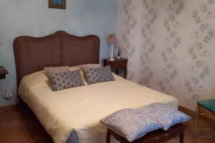 Location de vacances pour 6 personnes, avec jardin et terrasse à Ollioules - 2