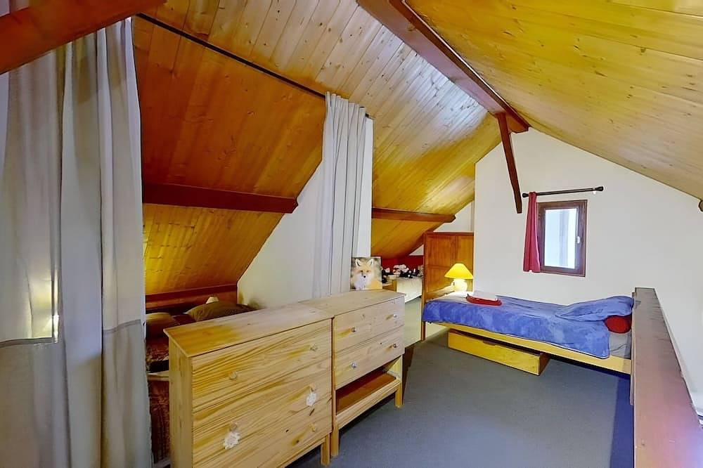 Ganze Wohnung, Casa-Le Gerland : joli duplex dans chalet St-Véran in Saint-Véran, Queyras