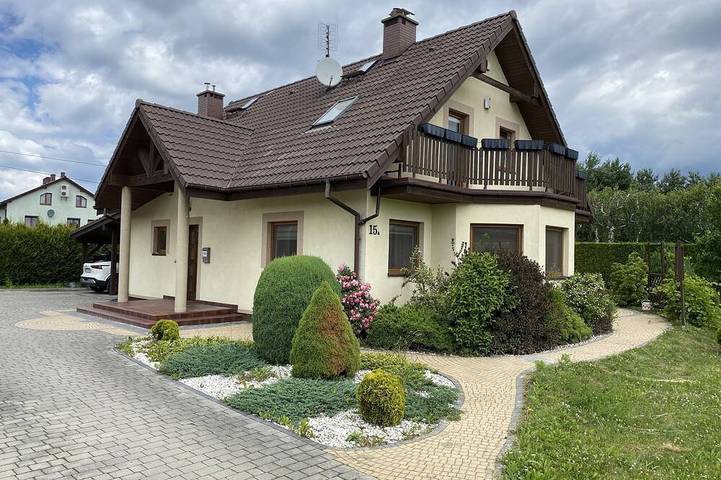 Ferienhaus für 7 Personen, mit Garten und Balkon - 1